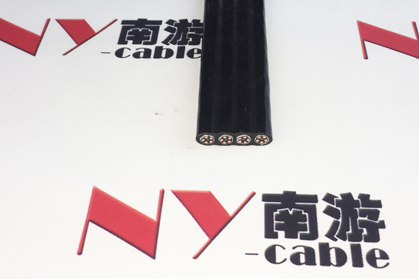 港口机械专用扁电缆 — 高柔性扁平结构移动供电解决方案